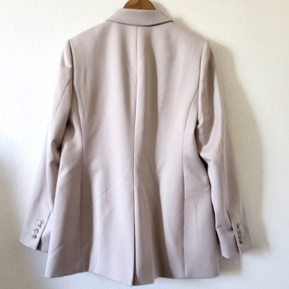 Unworn Reiss Astrid Double Breasted Wool Blend Blazer in Neutral - Picture 8 of 8